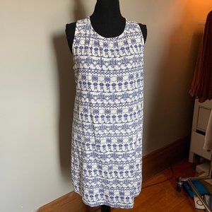 LOFT Dress, White with Blue Pattern (Medium)